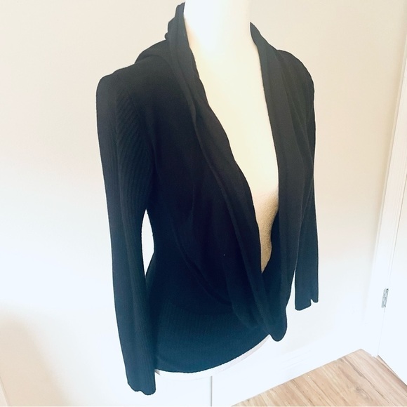 Black Long Sleeve Open Top Draped Women’s Size S - Picture 4 of 11